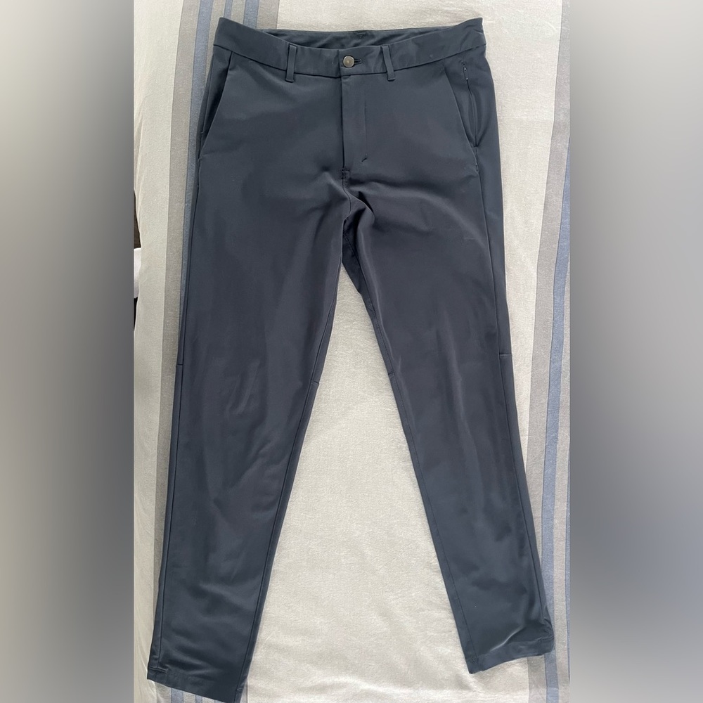 Men’s Lululemon Commission Pant
